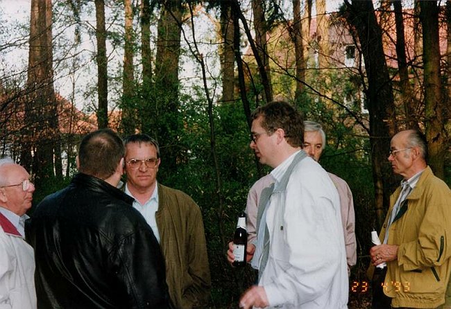 1993-04